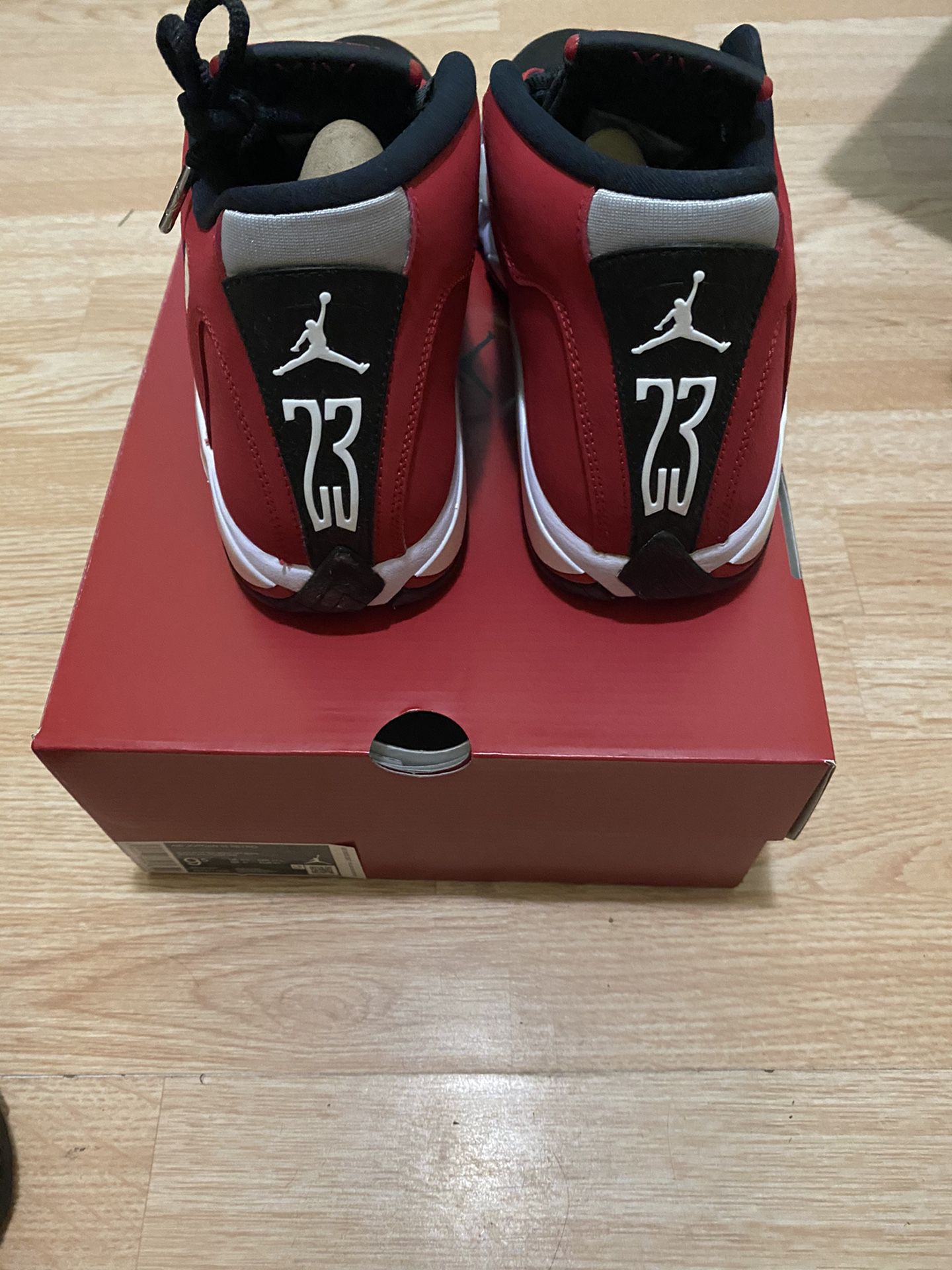 Jordan 14 toro gym red size 9 DS from snkrs