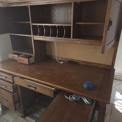 Wood Desk And Hutch