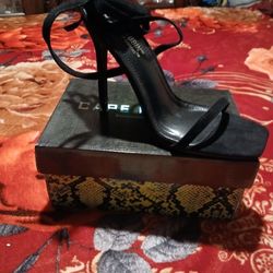 Cape Robbin  Boats Size 81/2, High Heels 71/2 Both Black 
