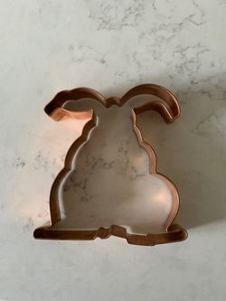 LARGE COPPER FLOPPY EARED EASTER BUNNY RABBIT COOKIE CUTTER VINTAGE