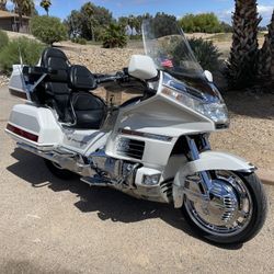 Rare Museum Quality 1999 50th Anniversary Gold Wing