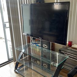 HD TV 55 Inch Samsung With Glass Shelf