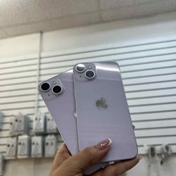 IPhone 14 128GB UNLOCKED 