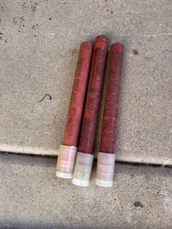15 & 20 minute red safety flares