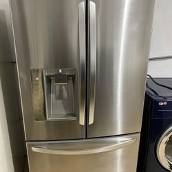 Refrigerator LG French Door 