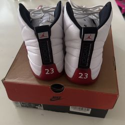 Jordan 12 Retro