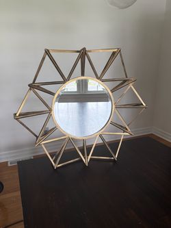 Geometric Gold Starburst Wall Mirror