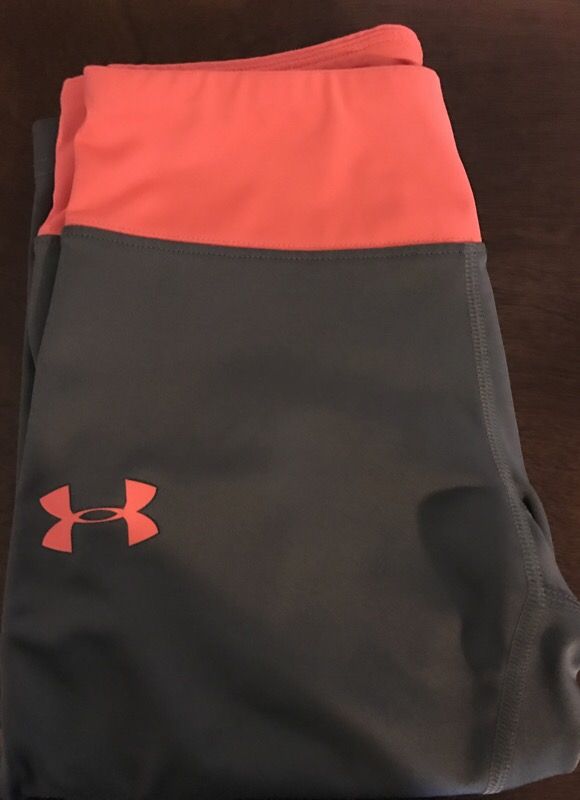 Girls Under Armour Capris