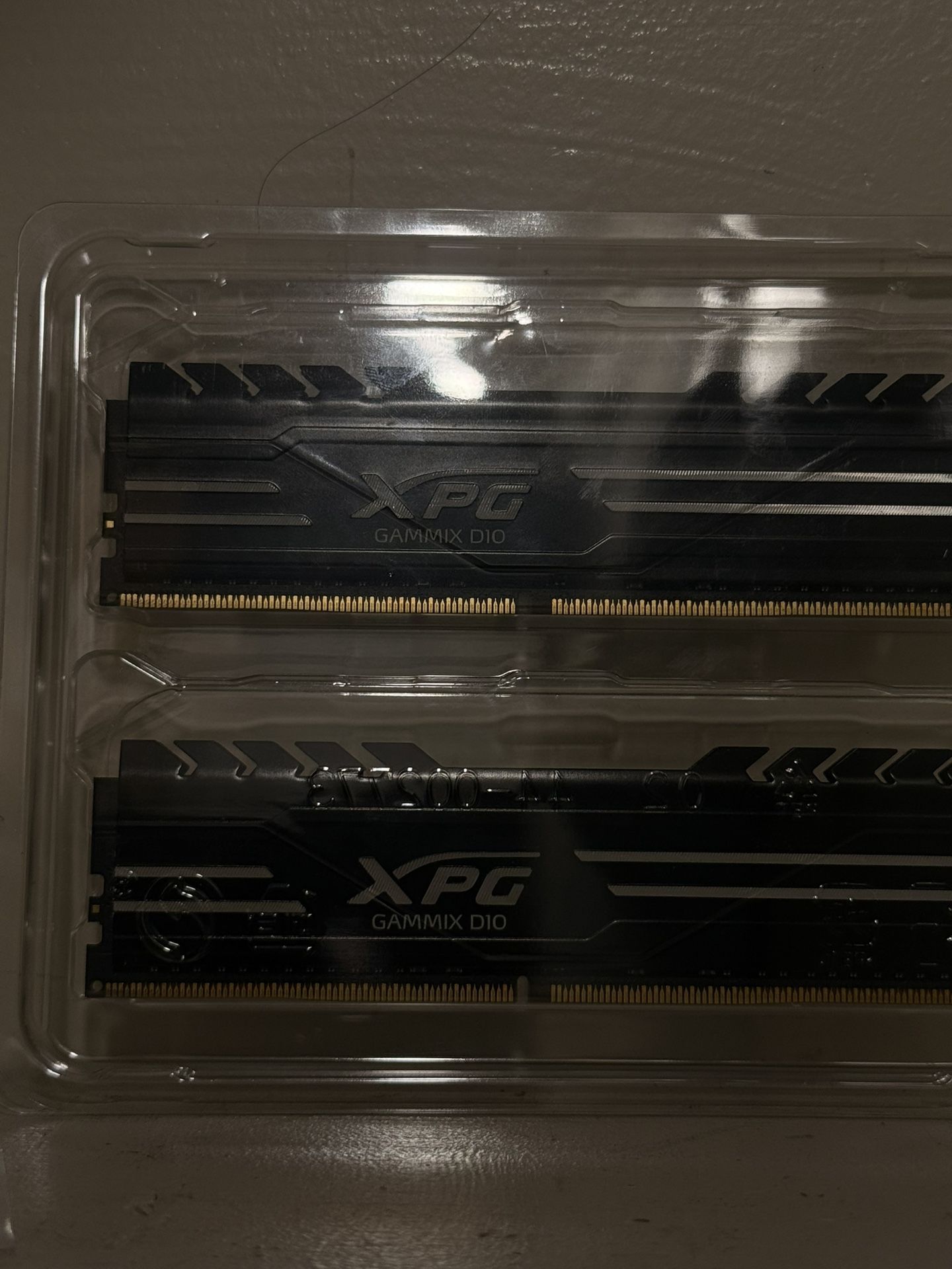 XPG GAMMIX D10 DDR4 Ram, 16gb (2x8)