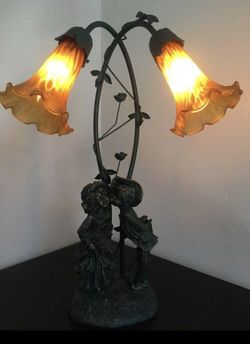 table lamp with shades in perfect condition. Moving Out