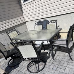 Patio Dinette Six Chairs