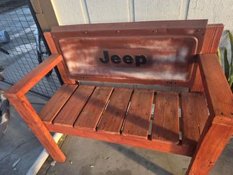 Jeep tailgate bench