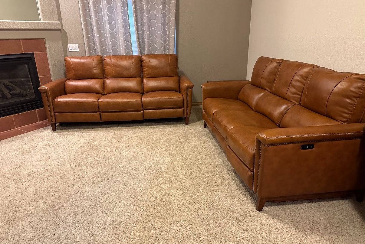 Mid century Modern Couches  Reclinable