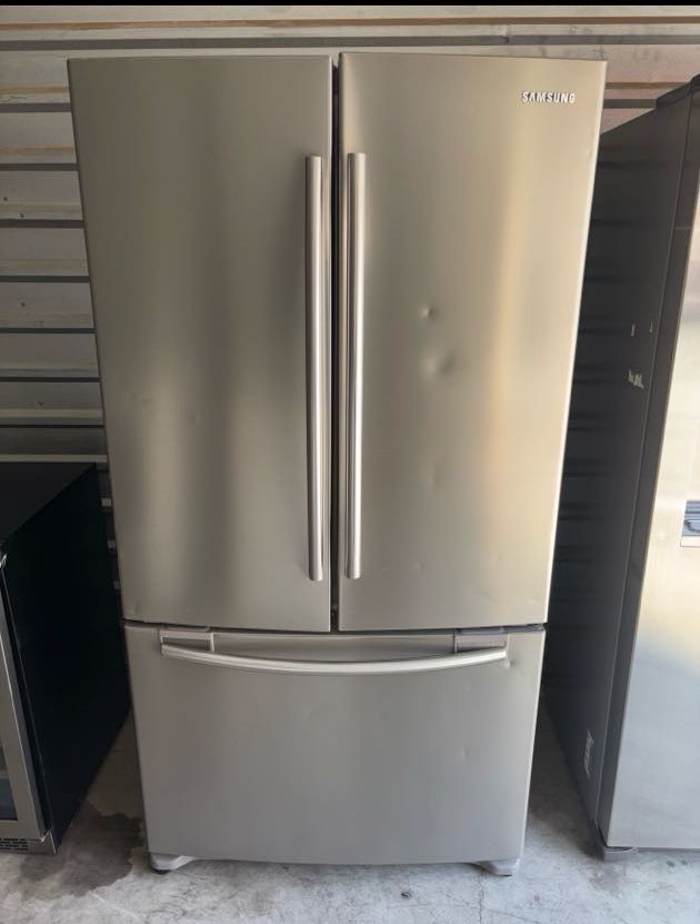 Samsung Stainless Steel Refrigerator And Freezer
