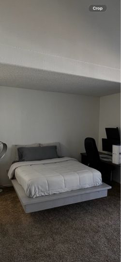 Viral floating bed frame (full)