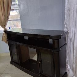 TV entertainment table