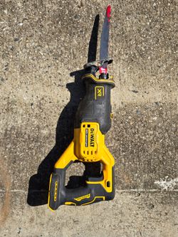 Dewalt xr 20v sawzall