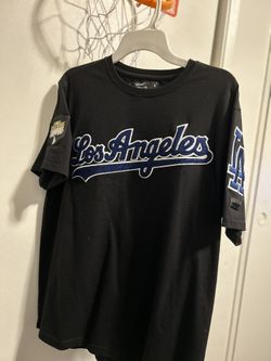 La Dodger shirt
