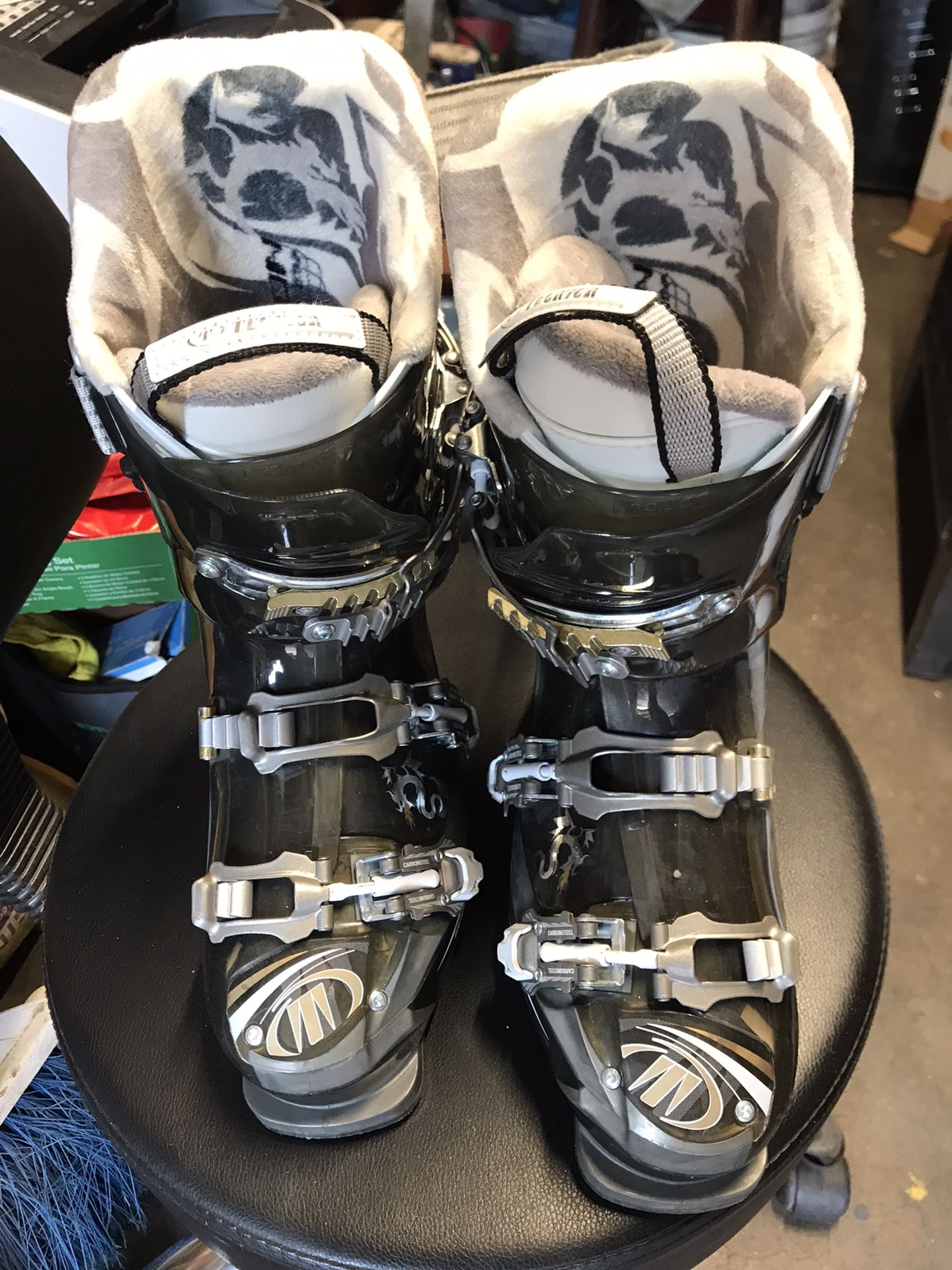 Tecnica Attiva Dragon 90 Ski Boots