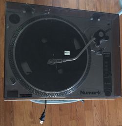 Numark TT-1520 Turntable for Sale in Lawrenceville, GA - OfferUp