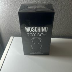 Moschino Toy Boy 