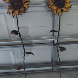 Metal Sun Flower Yard Decor
