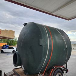 2600 Gallon Water Tank
