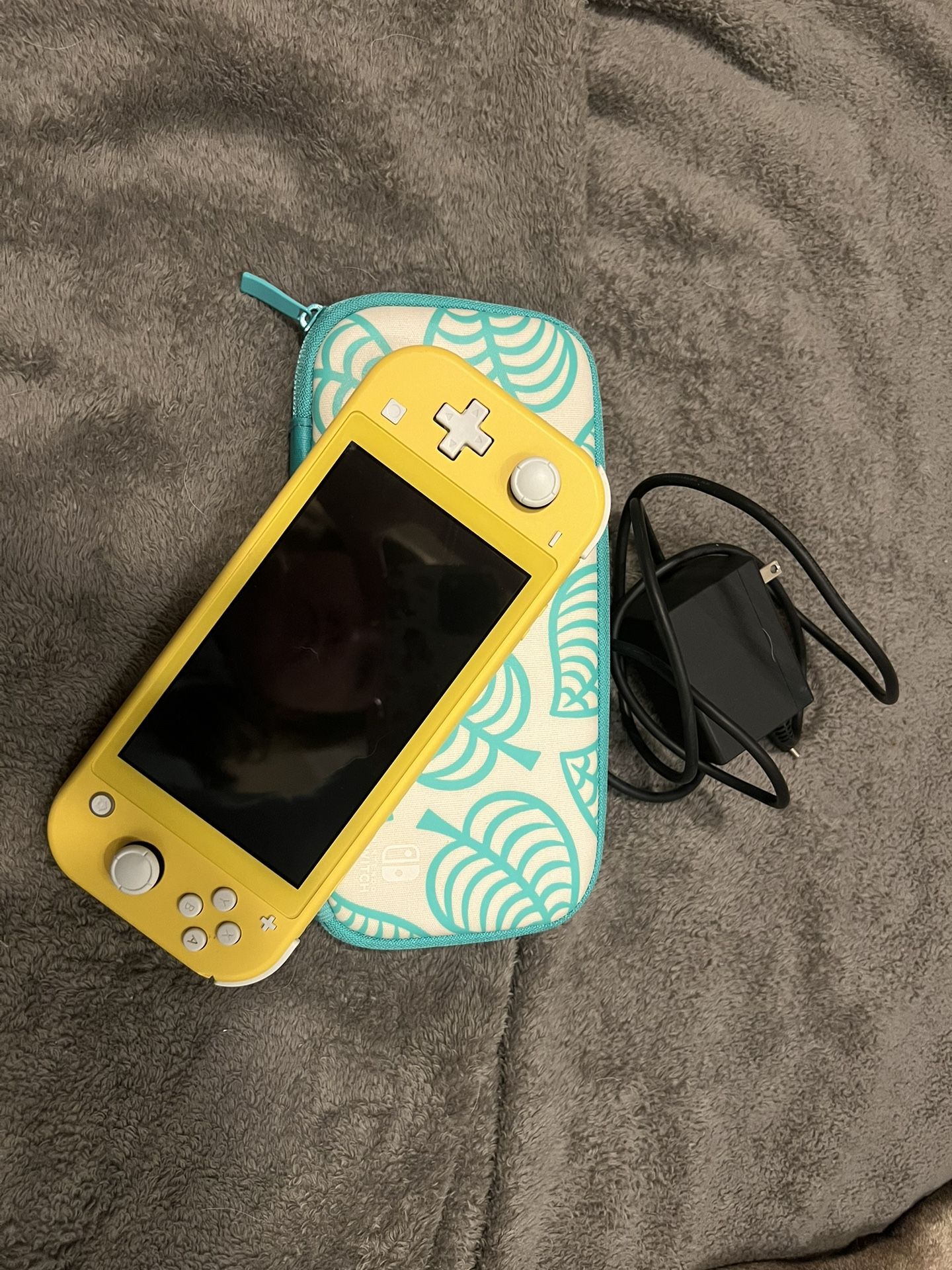 Nintendo Switch Lite Yellow