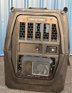 Gunner Kennels Dog Crate Midnight Edition