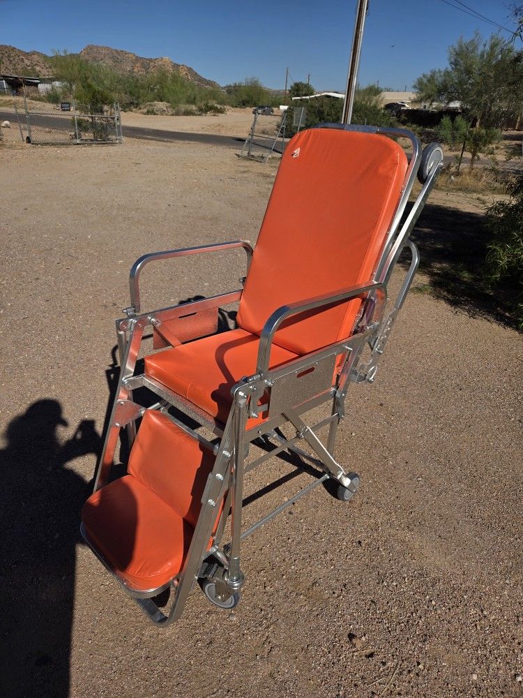 DW-AL001 emergency ambulance chair stretcher wheelchair halloween decoration