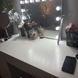 Led Makeup Vanity Mirror