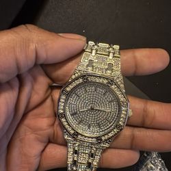 Icy Watch
