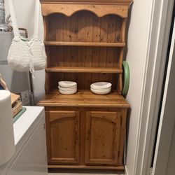 Vintage Hutch 6ftx3ftx22 Inches Deep