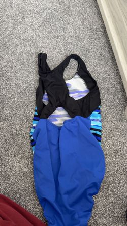 Snowflake designs leotard