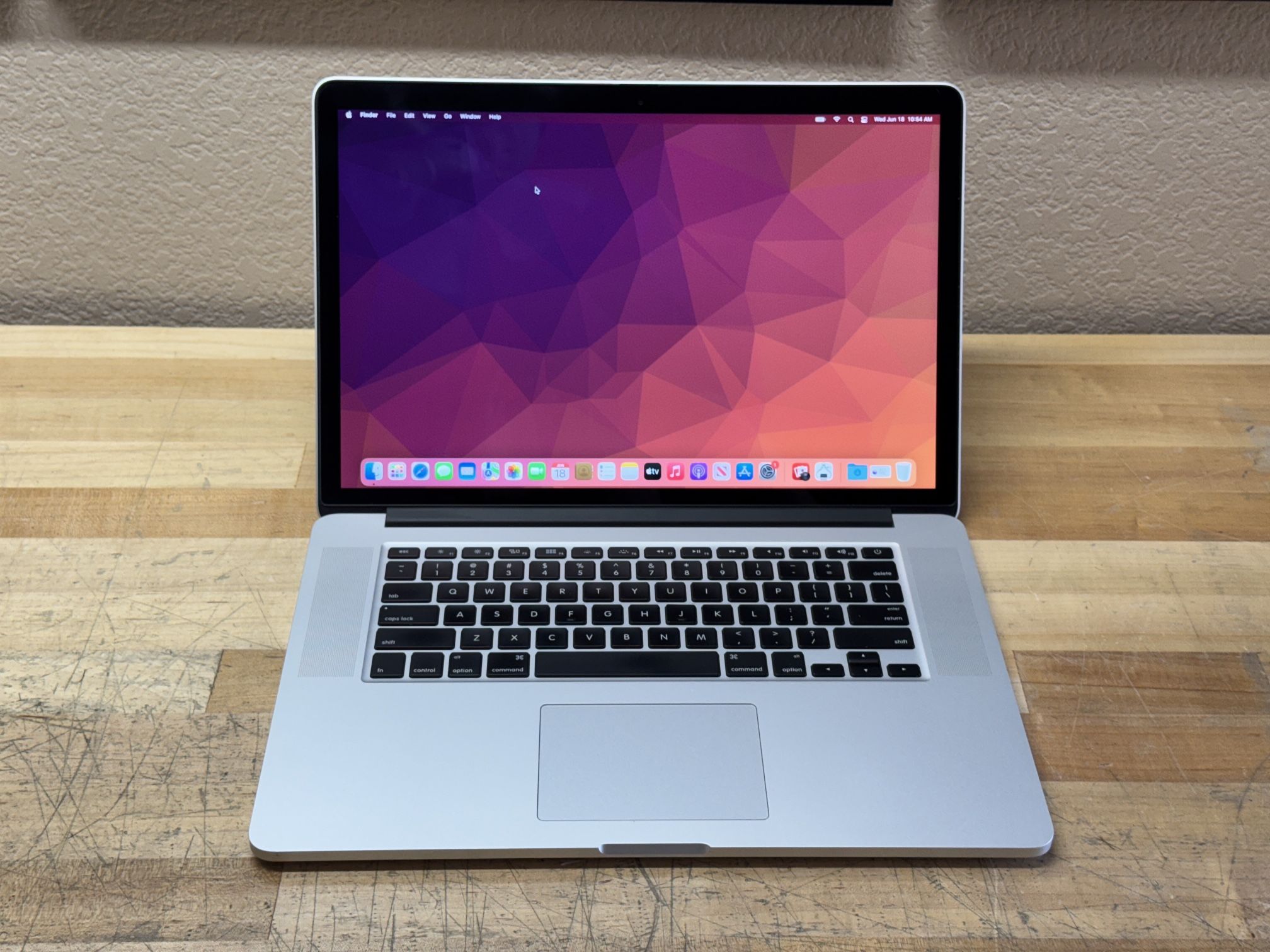 2015 15” MacBook Pro - 2.2 GHz i7 - 16GB - 500GB SSD