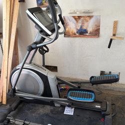 Nordic Track Elliptical 