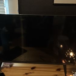 Vizio tv 32 inch.