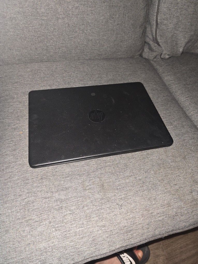 HP Laptop 14 " Touch Screen / Pantalla Tactil.