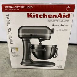 KitchenAid Mixer 6qt