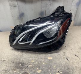 2017 2018 2019 2020 Mercedes-Benz E350 E43 E63 Left Driver Side Headlight OEM