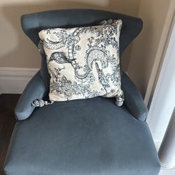Vintage Looking Armchair 