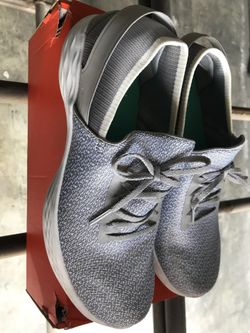 Skechers size 8.5