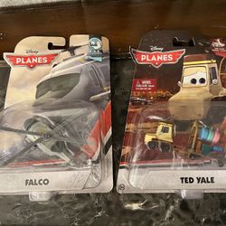 Disney Planes Falco And Ted Yale NIB