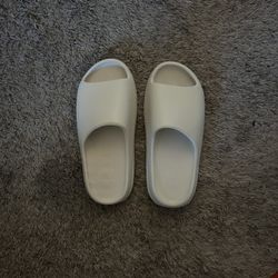 Men’s 9-10 $40 FIRM NO TRADES