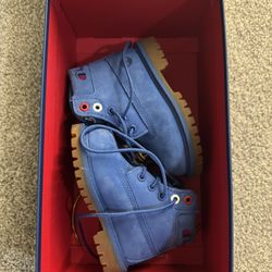 Timberland Premium 6” Bright Blue Nubuck Size 6T