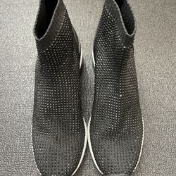 Micheal Kors Skyler Booties Barely Used Size 6.5