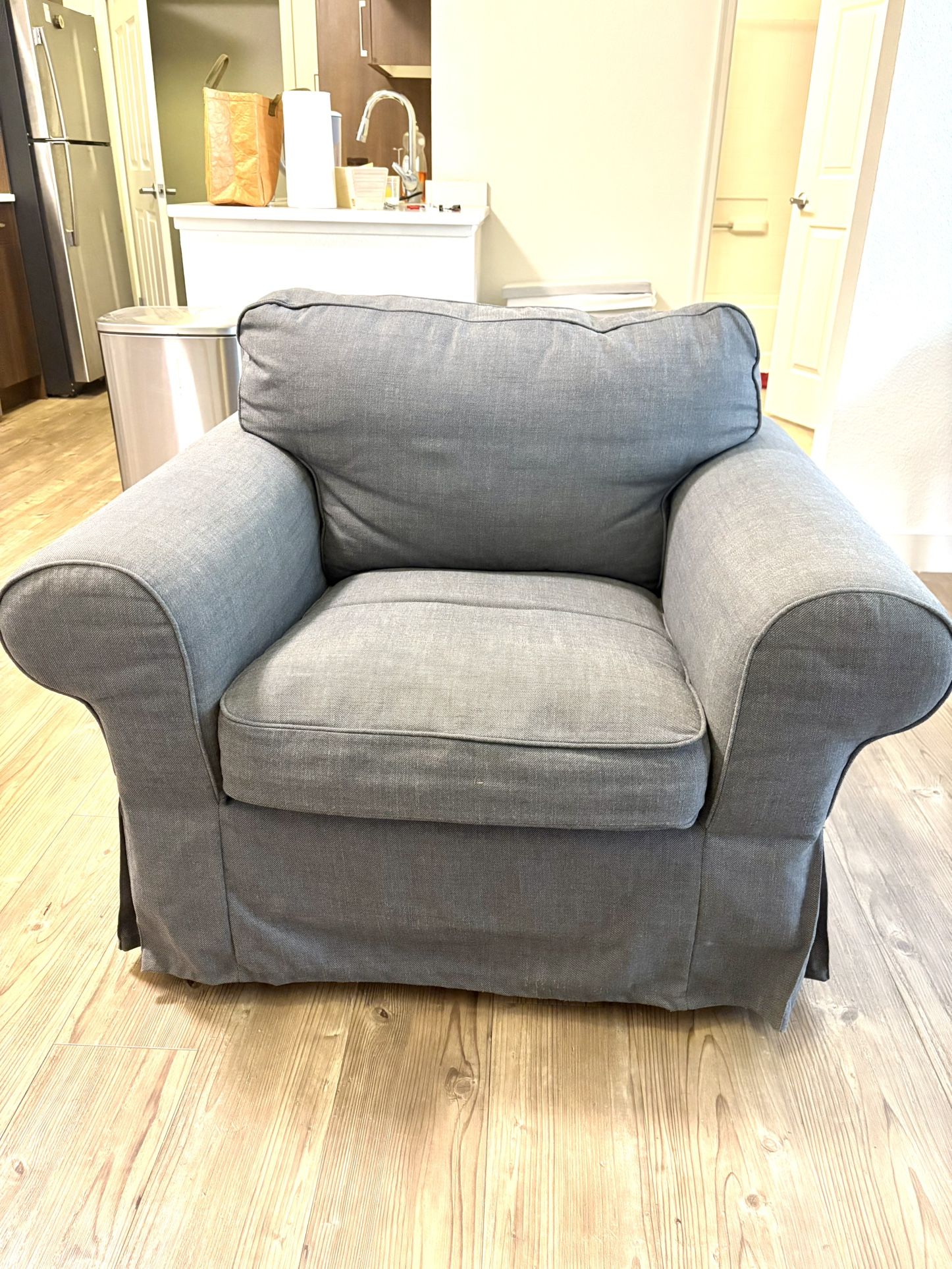 Armchair Sofa (2 Sofas) 