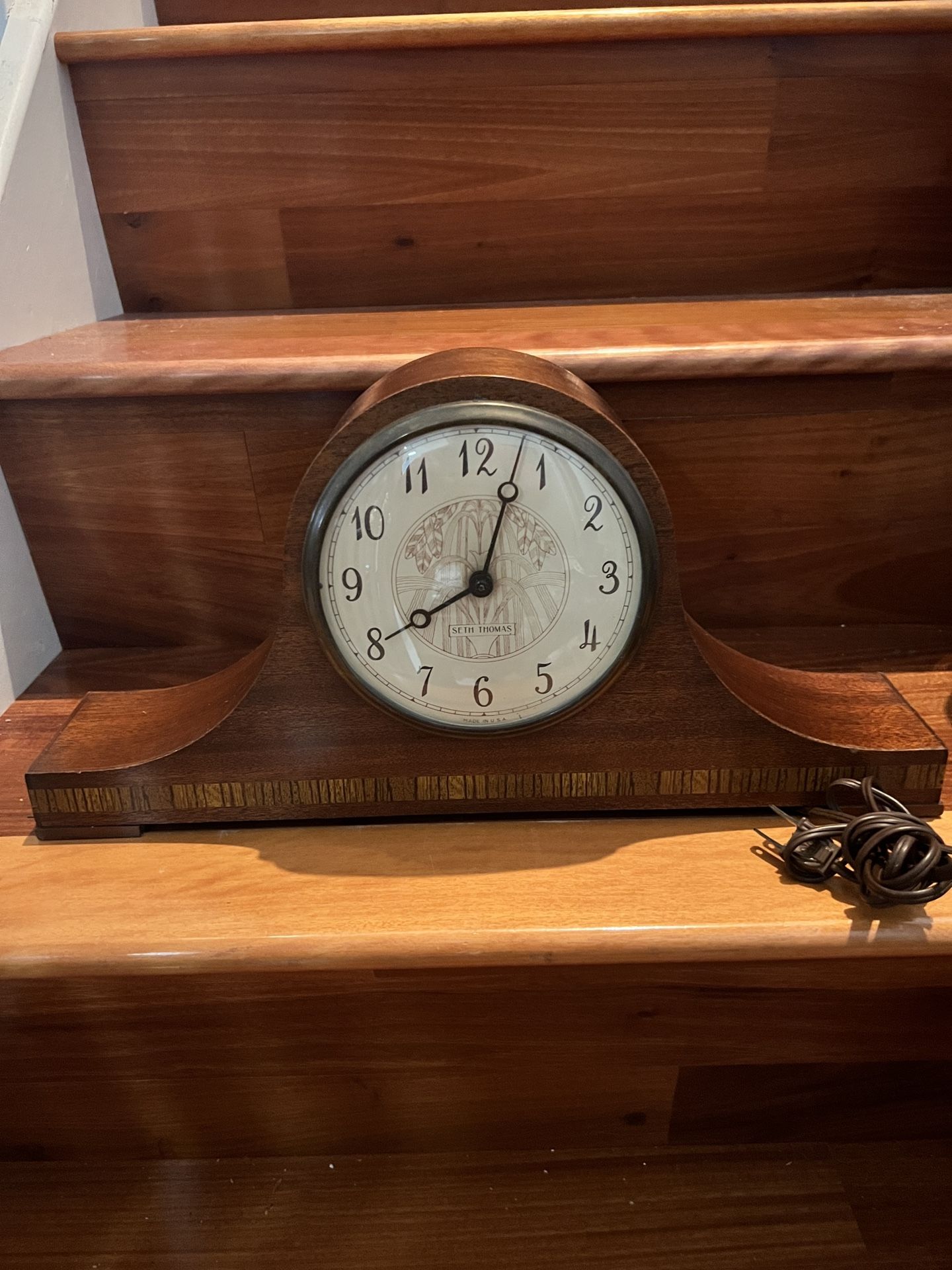 1949 SethThomas mantle mahogany Lynton/ electric clock