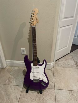 Squier Stratocaster – Purple Electric Guitar