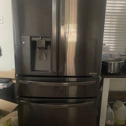 LG Refrigerator 